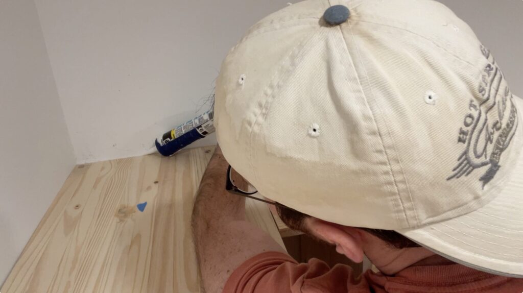 Caulking Closet2