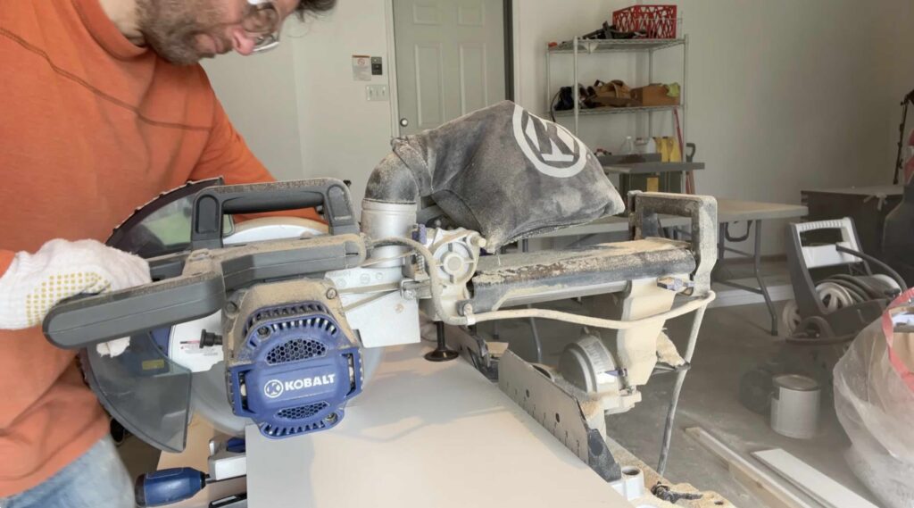 Cutting Melamine Shelf