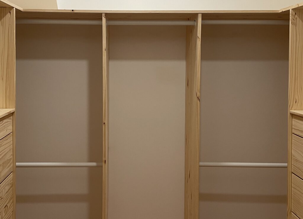 Closet rods