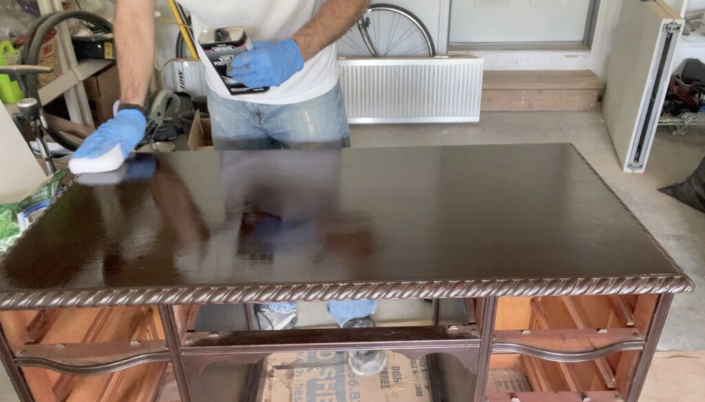Applying Polyurethane