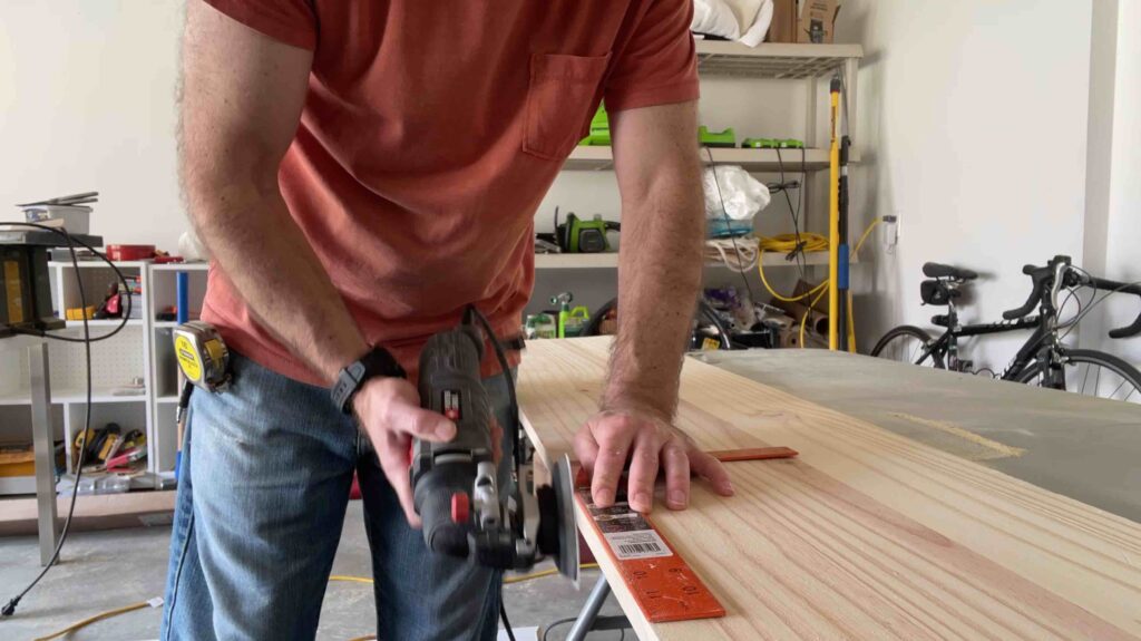 Trimming Countertop