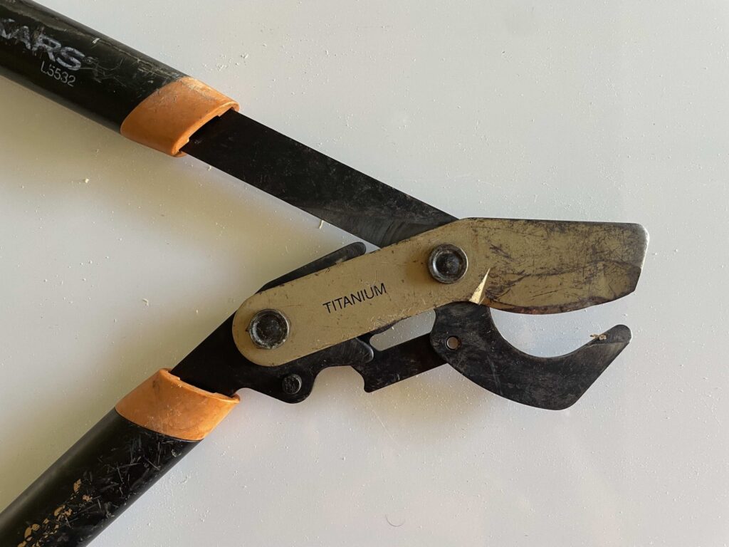 Forester's Tool Claw