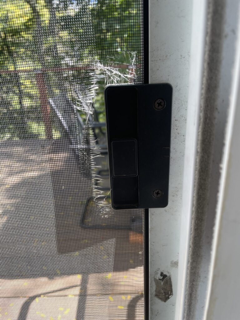 Tear around door handle2